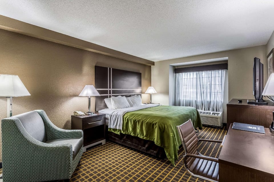Guestroom