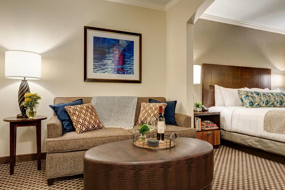 Suite room