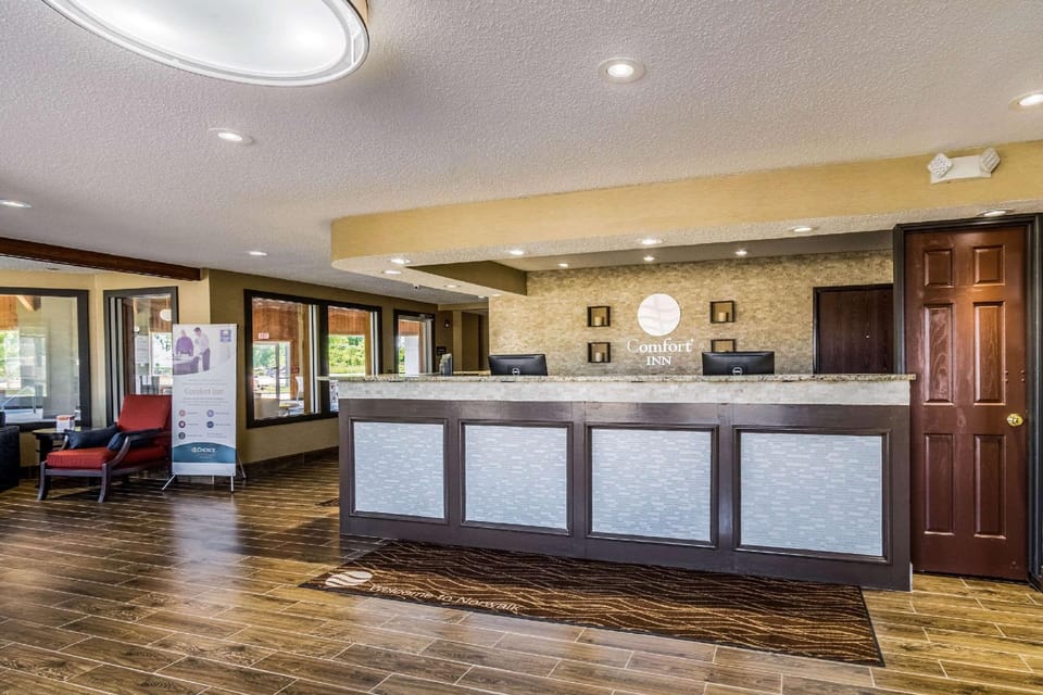 Comfort Inn Norwalk - Sandusky Hotel in Milan