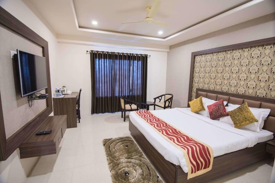 Hotel Spark Hotel in Uttar Pradesh