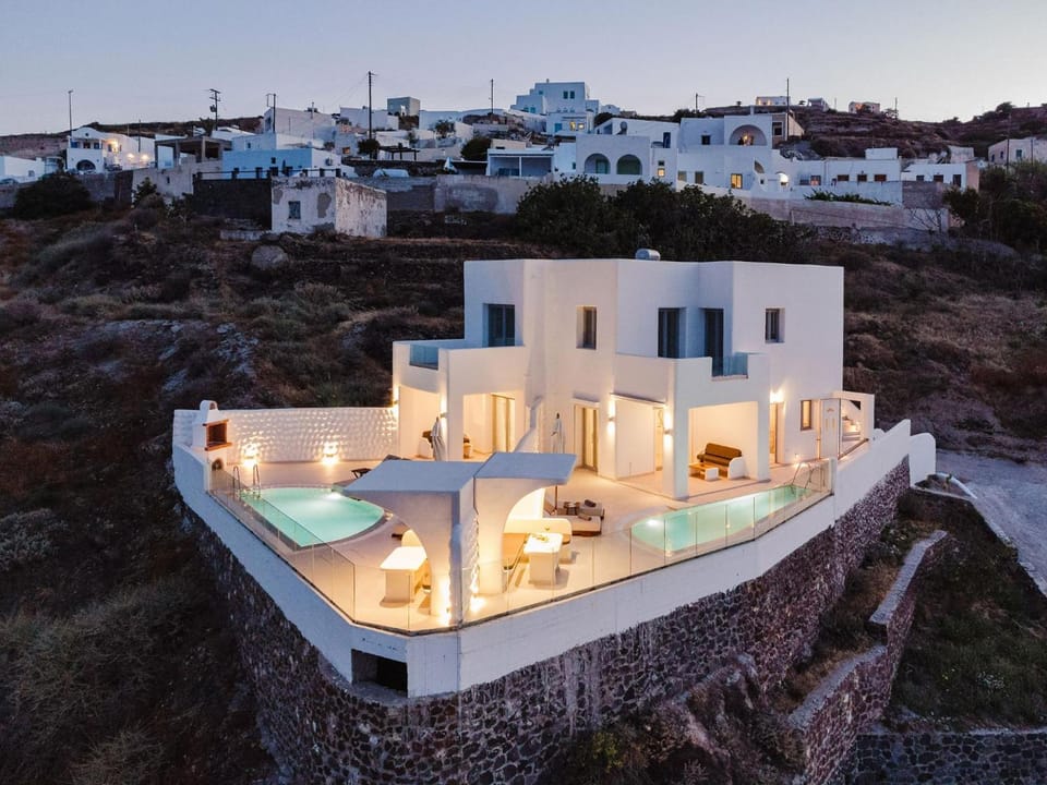 Dream Villa Santorini Hotel in Santorini
