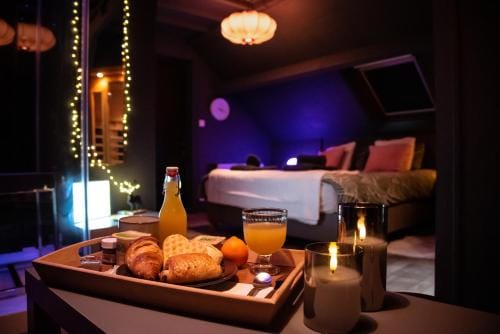 PAUSE NATURE SORBAIS Chambre avec SPA, SAUNA, STREAMING et arrivee autonome Hotel in Wallonia, Belgium