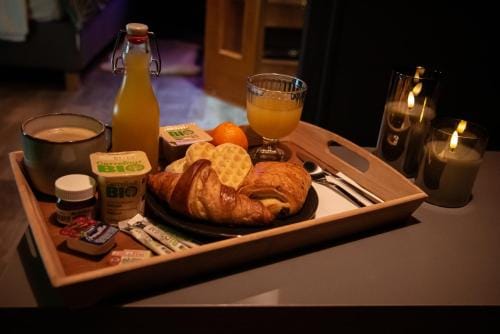 PAUSE NATURE SORBAIS Chambre avec SPA, SAUNA, STREAMING et arrivee autonome Hotel in Wallonia, Belgium