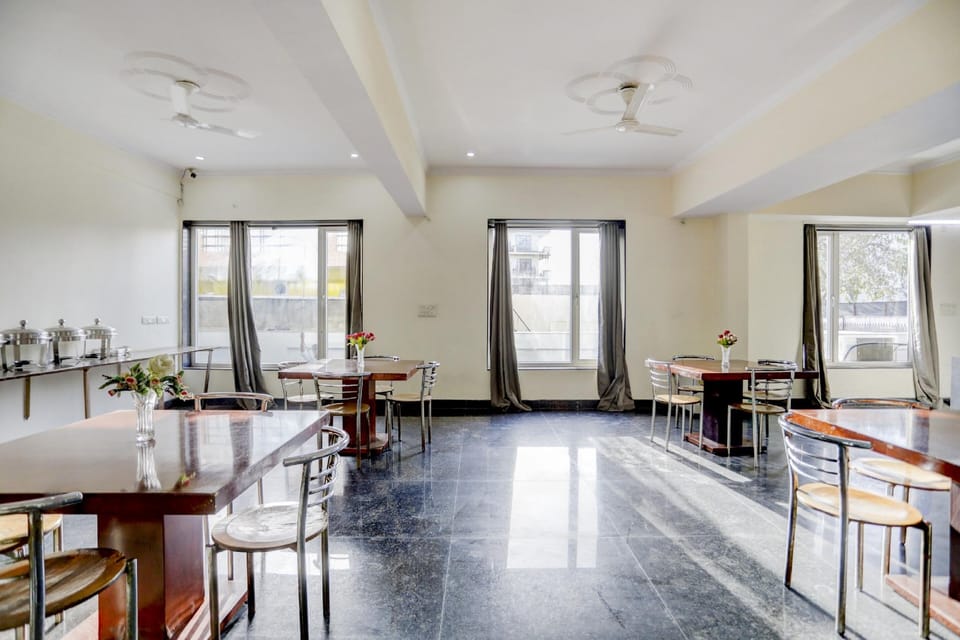 Town House HI5 Aditya International Hotel in Bhubaneswar