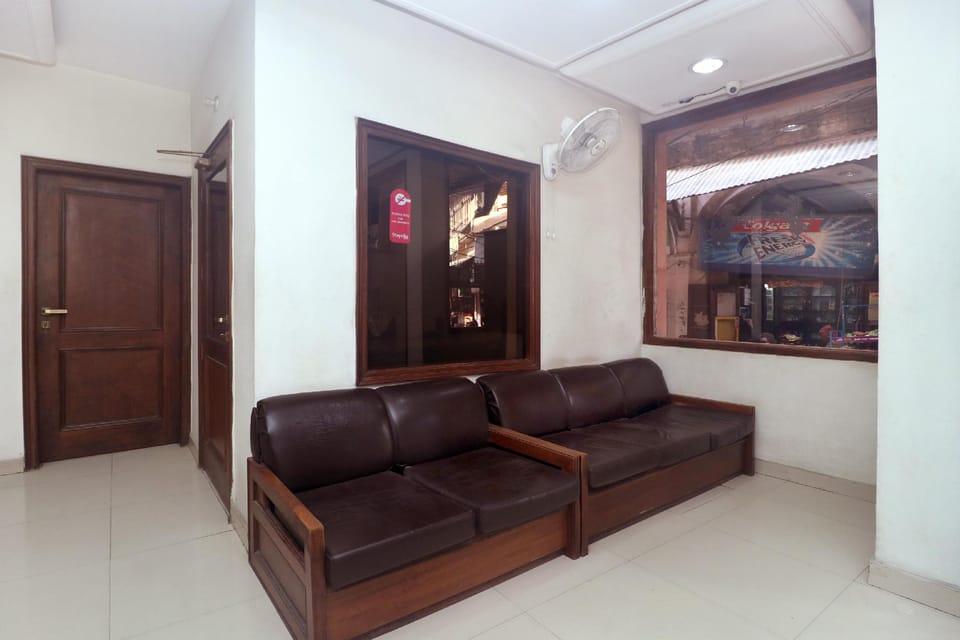 Hotel O Temple View Hotel in Punjab, India