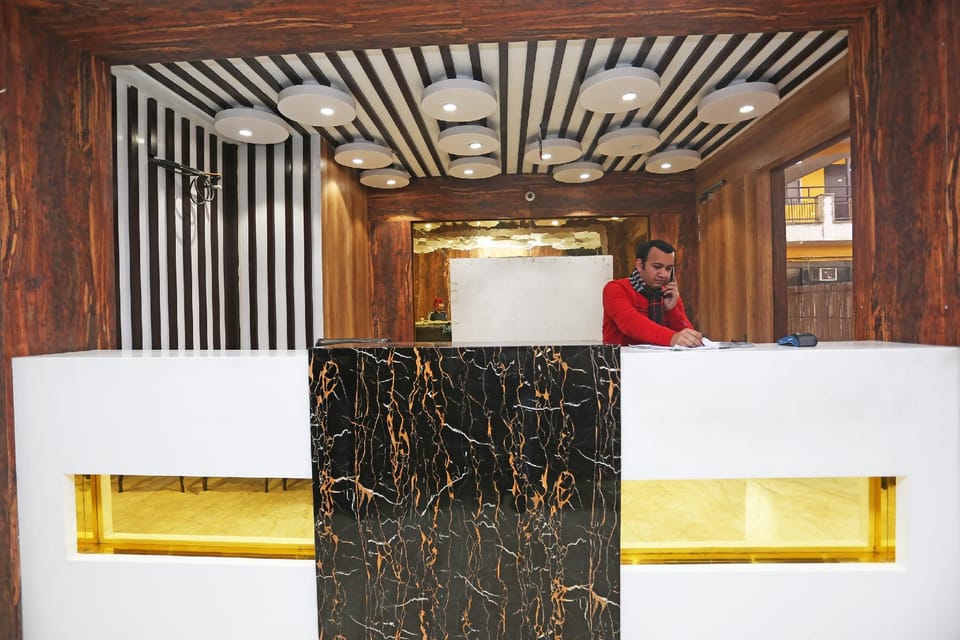 Hotel O Samrat Hotel in Gurugram