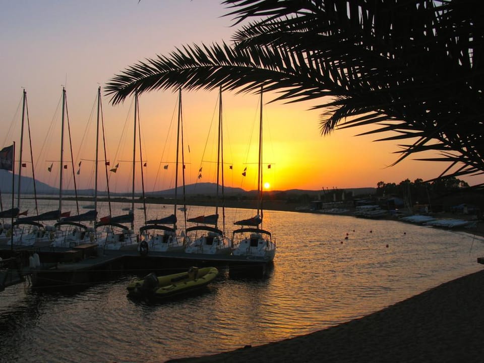 Zephyros City Otel Hotel in Muğla Province
