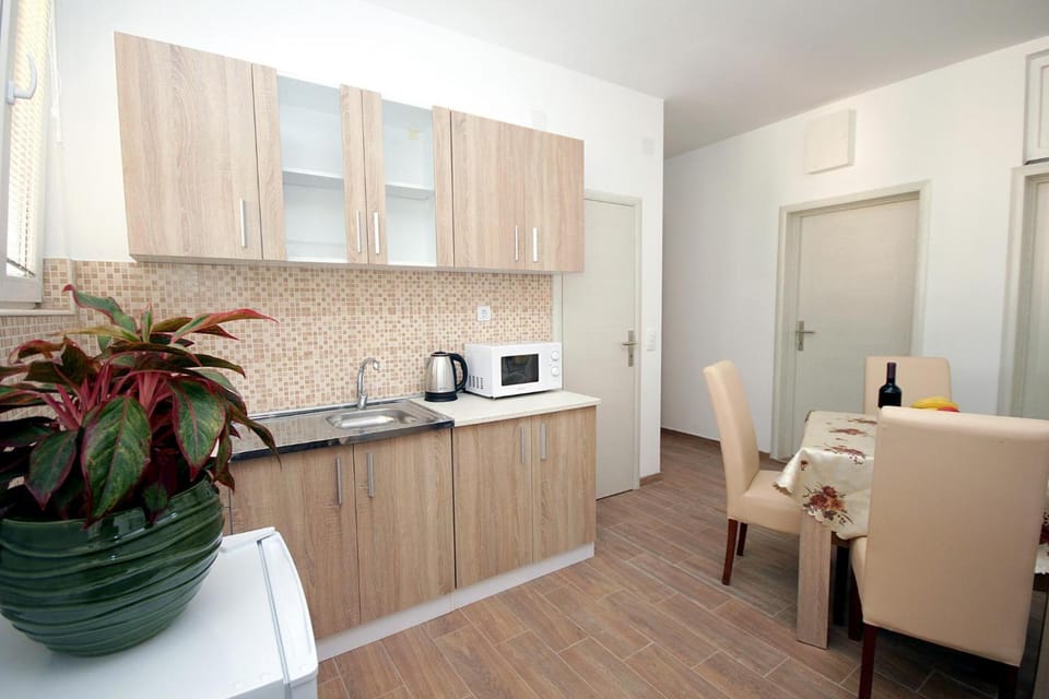 Apartments Centar Sutomore Hotel in Montenegro