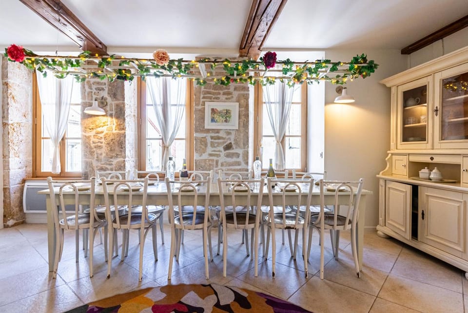 La Maison George Hotel in Bourgogne-Franche-Comté