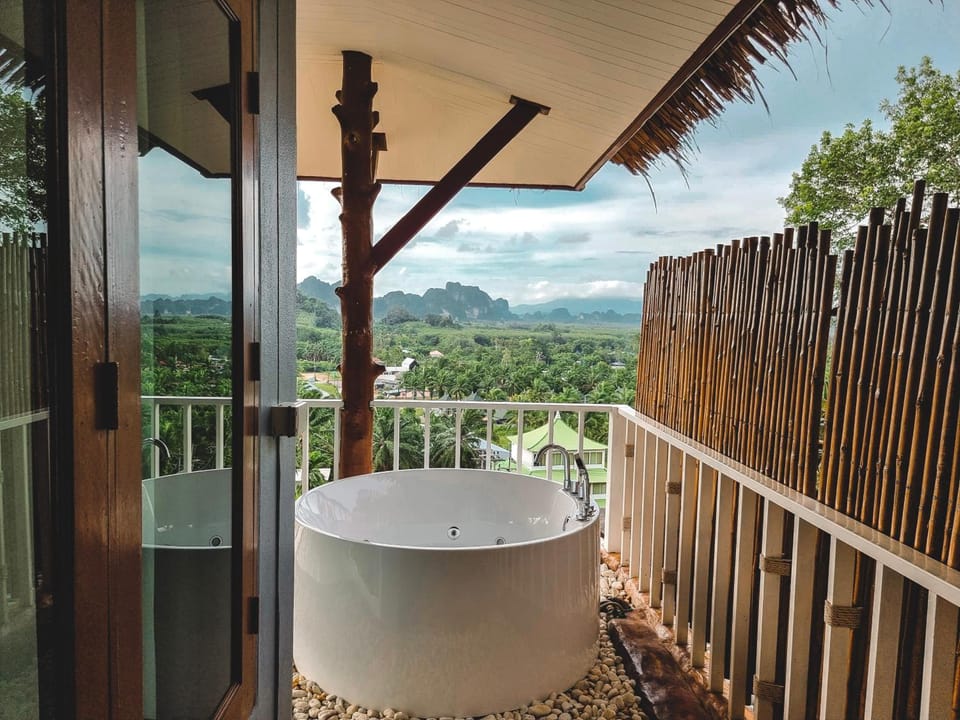 Baan Phuvara Retreat Resort in Krabi Changwat