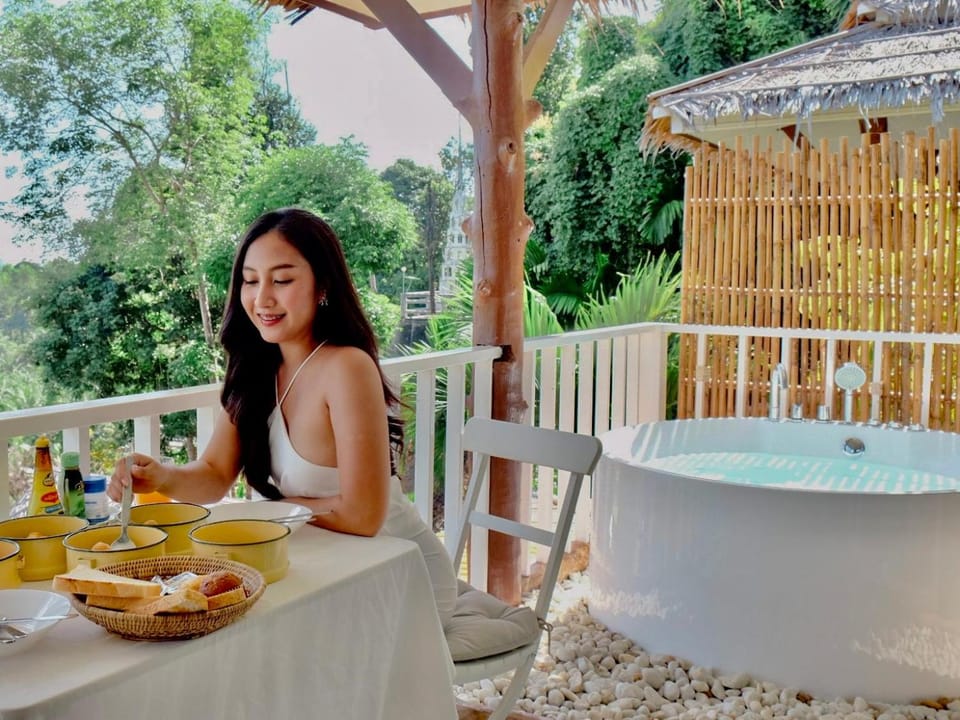 Baan Phuvara Retreat Resort in Krabi Changwat