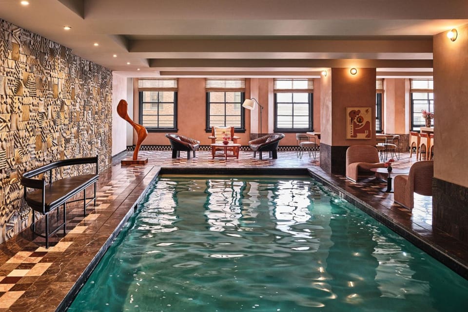 Swimming pool