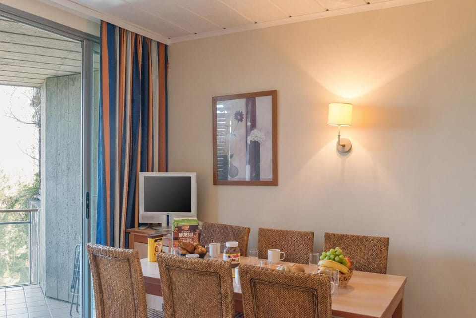 SOWELL HOTELS Ardeche Hotel in Grospierres