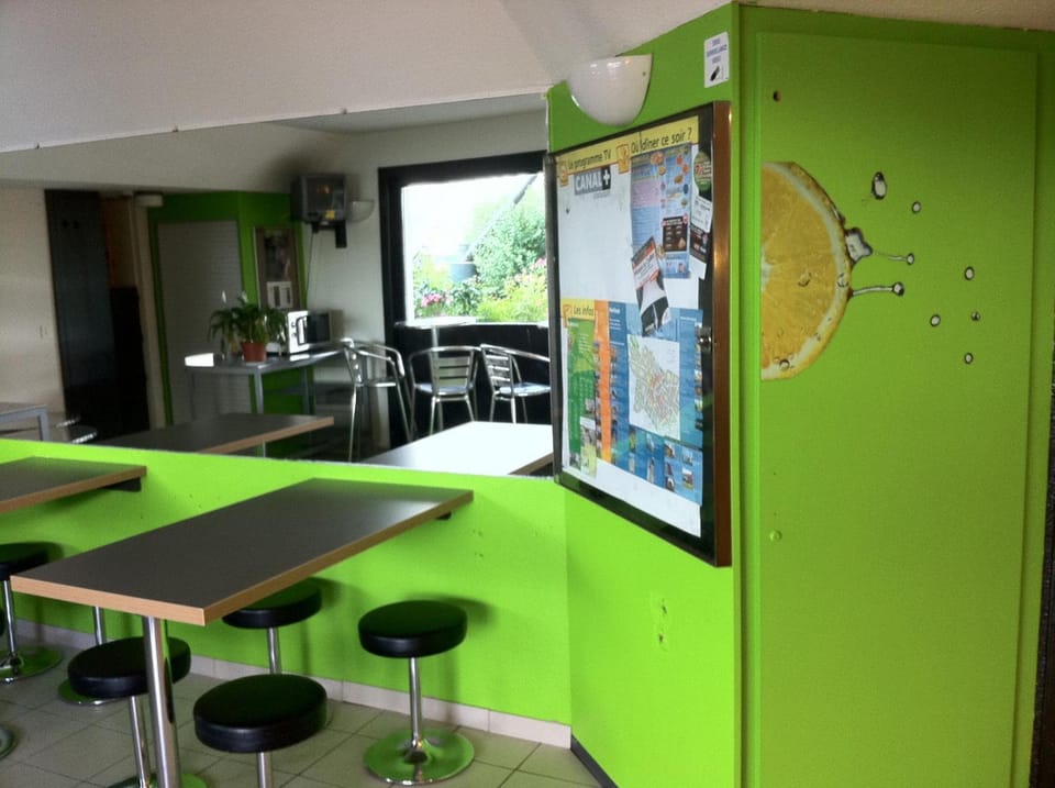 Lemon Hotel - Tourcoing Hotel in Flanders