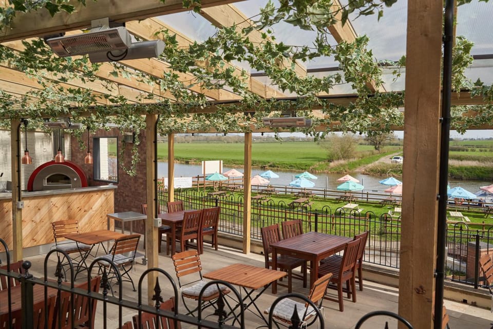 The Fleet Inn Hotel in Wychavon District