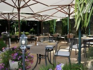 Le Grand Hotel de Mayenne - Logis hotels restaurant Hotel in Normandy