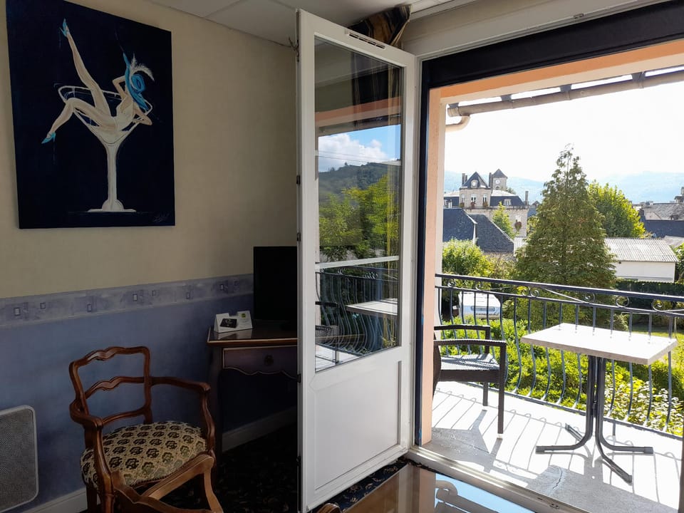 Le Sablier du Temps Hotel in Argentat-sur-Dordogne