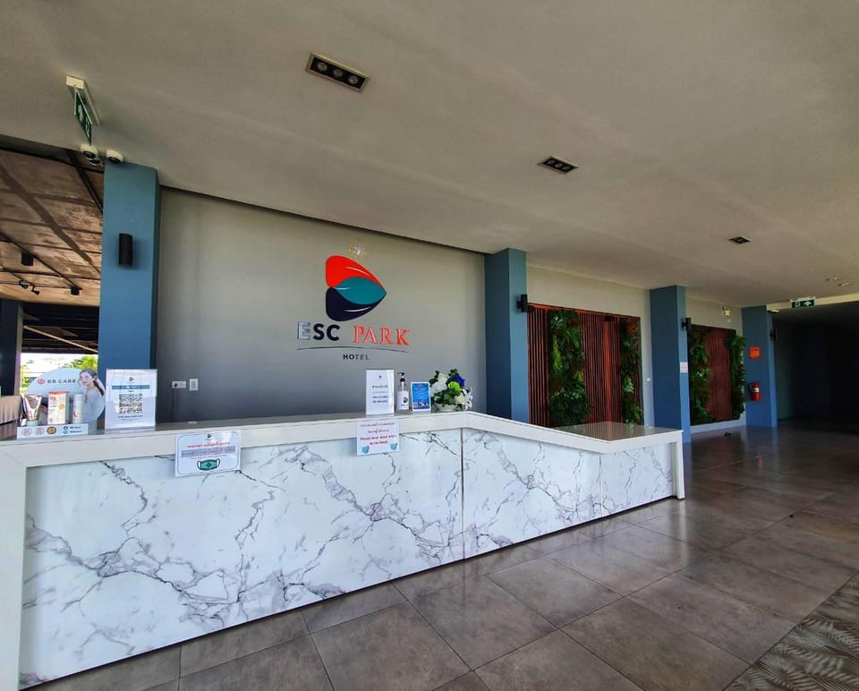 ESC Park Hotel Hotel in Laos