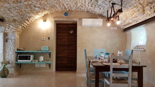 B&B Taverna Paradiso Hotel in Lake Garda