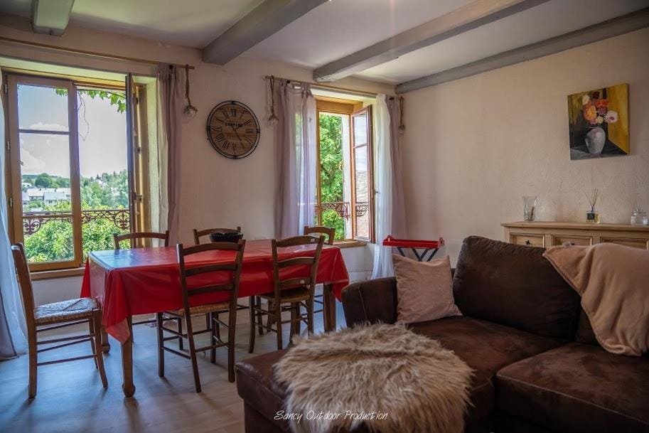 les tilleuls Hotel in Besse-et-Saint-Anastaise