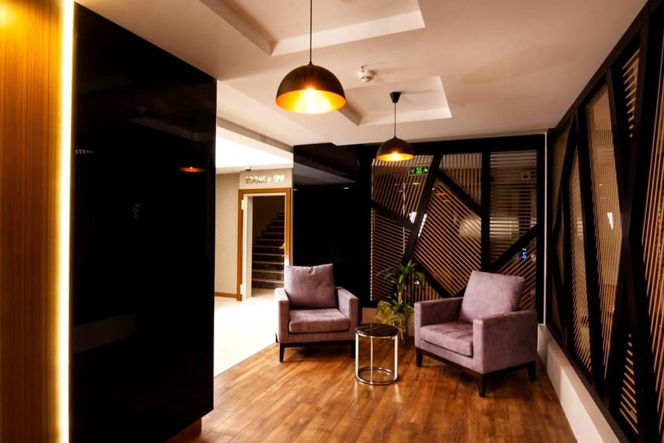 MAJURA HOTEL BUSINESS Hotel in Izmir