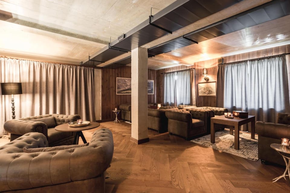 Bar/lounge