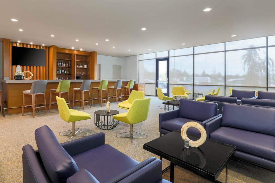 Bar/lounge