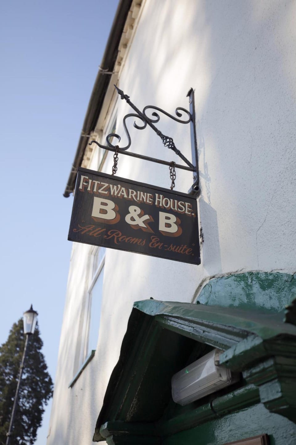 Fitzwarine House Hotel in Gobowen