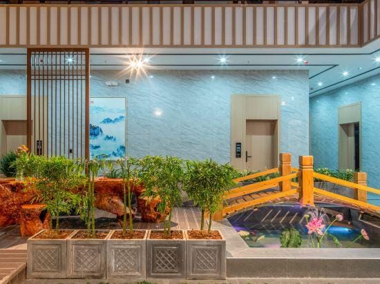 Jibolong Hotel Hotel in China