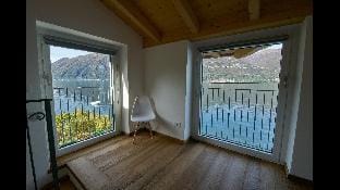 Appartamento Gondola Residence La Darsena Hotel in Lombardy