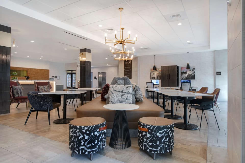 Home2 Suites by Hilton Anderson Downtown Hotel in Anderson