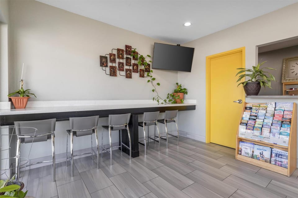 SureStay by Best Western  McAlester Hotel in McAlester