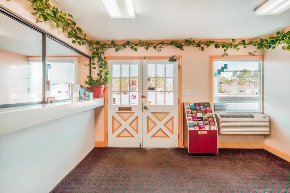 OYO Hotel Durham West Hills Hotel in North Carolina