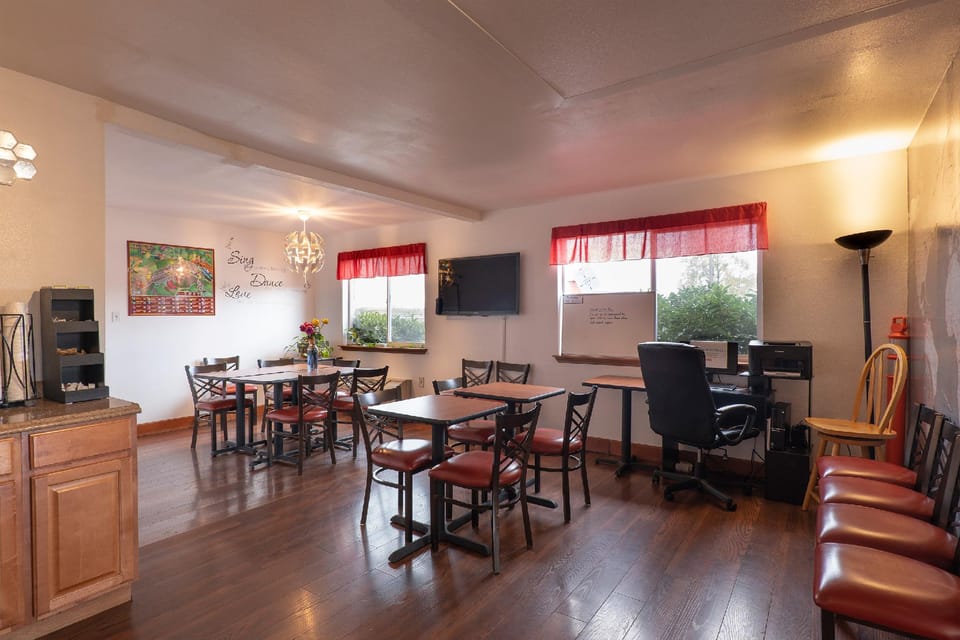 Travelodge by Wyndham Chehalis Hotel in Washington