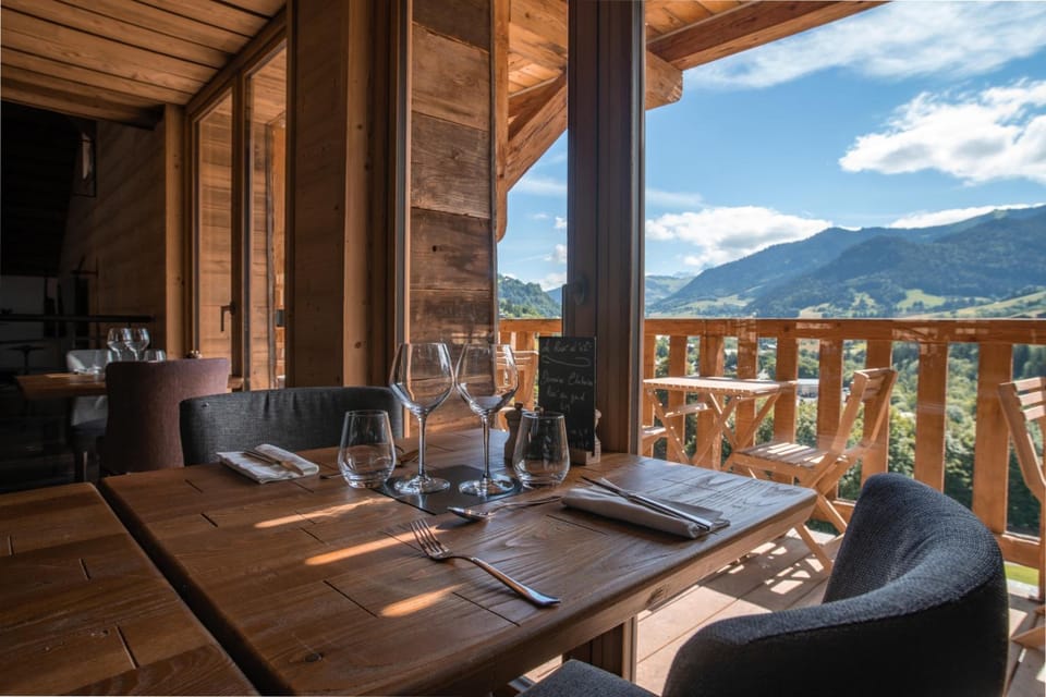LE TOI DU MONDE Hotel in Haute-Savoie