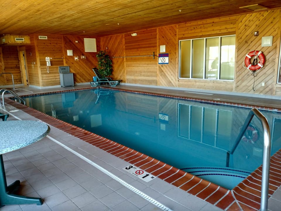 Holiday Inn Express Toledo West - Napoleon By IHG Hotel in Ohio