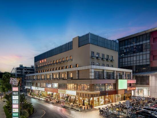 court hotel（Hangzhou Wenyi Road Cuiyuan Store） Hotel in Hangzhou