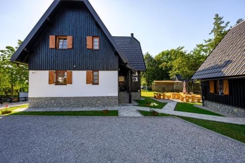 B&B Plitvica Hill Hotel in Plitvice Lakes Park