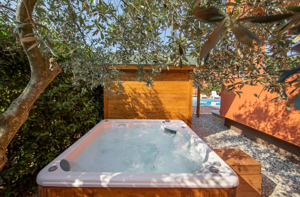 Hot tub
