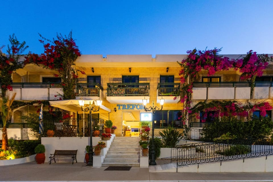 TREFON Hotel Apartments & Family Suites Apartment hotel in Rethymno