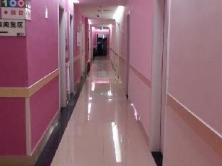 Yibai Chain Hostel Wuxi Taihu Hotel in Suzhou