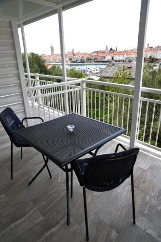 Rooms by the sea Rab - 18786 Hotel in Lika-Senj County