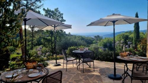 Les Hauts de la Riviera Hotel in Grasse