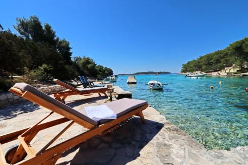 Villa Green Bay Hotel in Dubrovnik-Neretva County