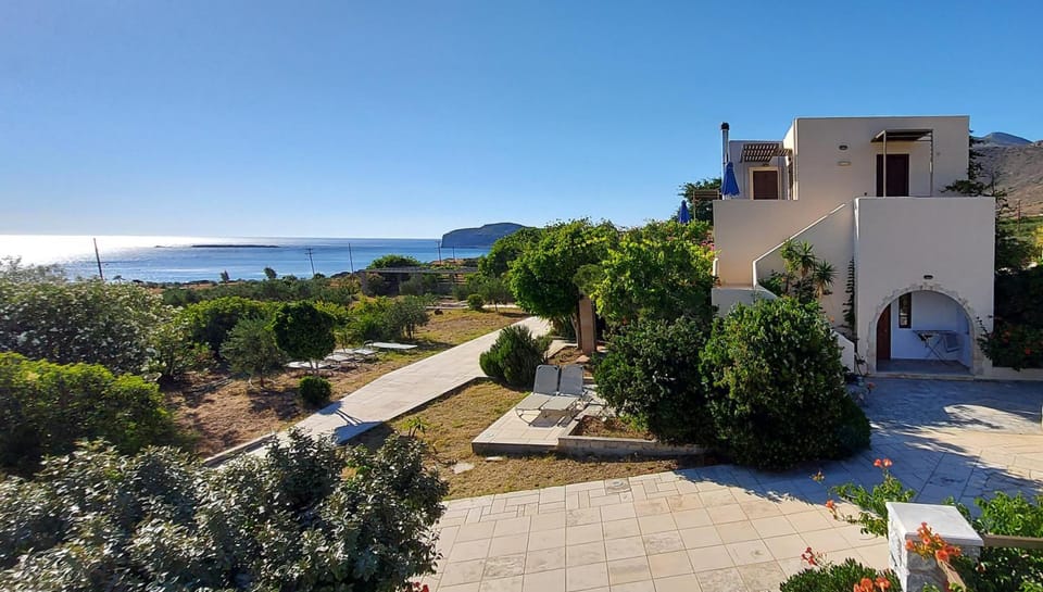 Doma Apartments Hotel in Crete