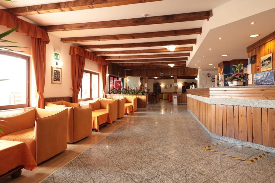 Etoile De Neige Hotel in Aosta Valley, Italy