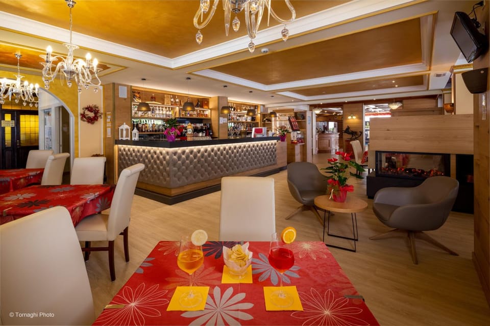 Bar/lounge