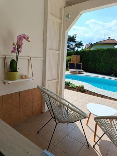 Picnic Room and Pool Hotel in Castelnuovo del Garda
