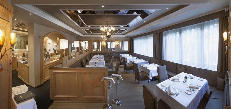 Gardena Grodnerhof - Hotel & Spa Hotel in Ortisei