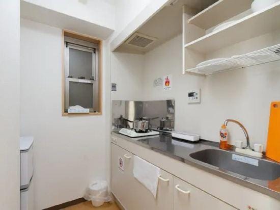 IPlanet Nihonbashi Guest House Hotel in Osaka